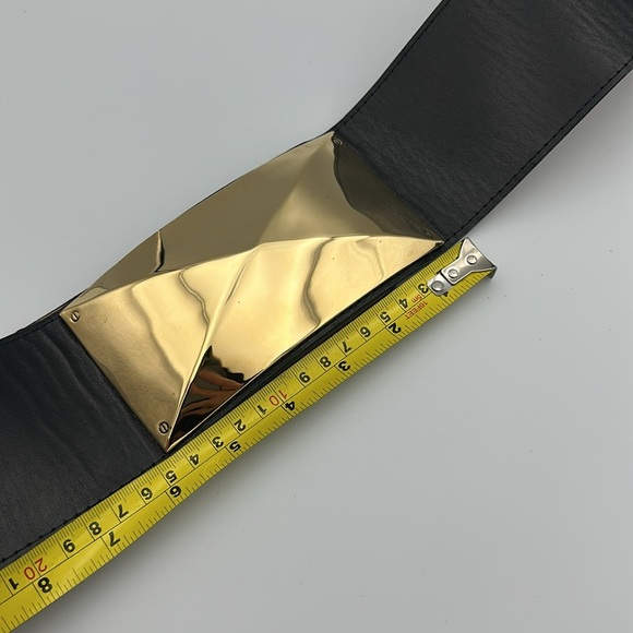 St. John Ladies Leather Belt Wide Large Gold Buckle SzSmall - Picture 12 of 14